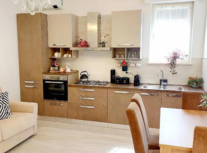 Piccolo 'deluxe & Rooms' アパートホテル