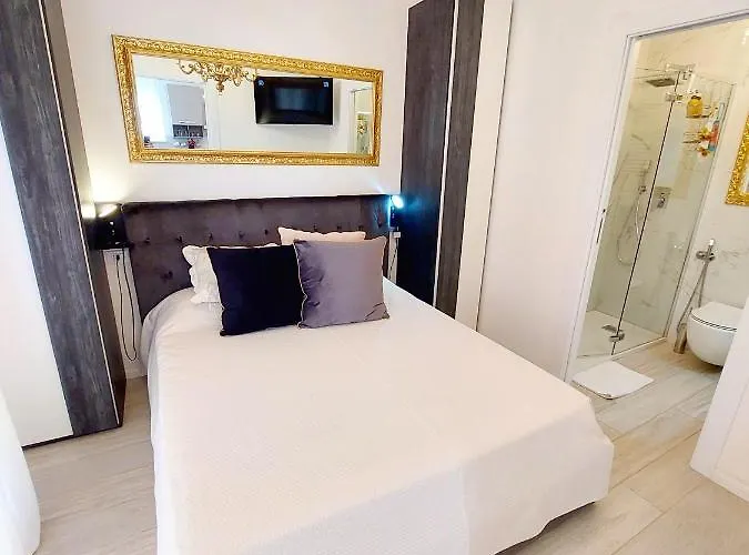 アパートホテル Piccolo 'deluxe & Rooms' ヴェローナ