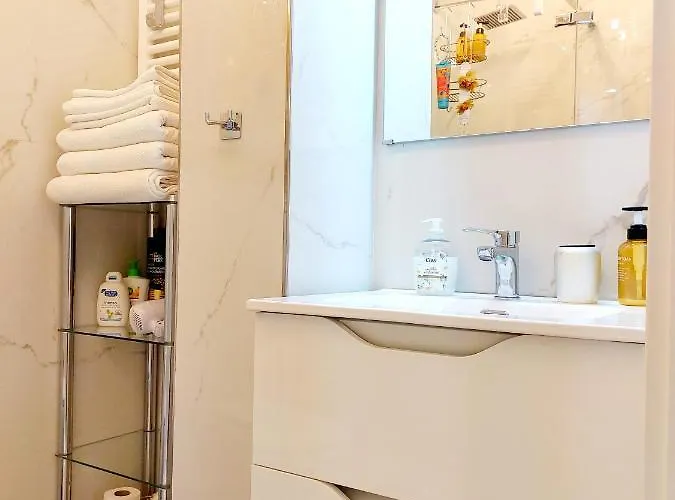 Piccolo 'deluxe & Rooms' アパートホテル ヴェローナ