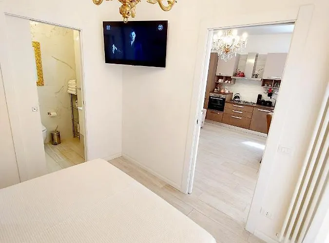 Piccolo 'deluxe & Rooms' ヴェローナ