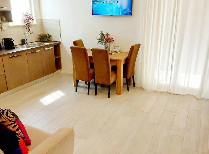 Piccolo 'deluxe & Rooms' 4* ヴェローナ