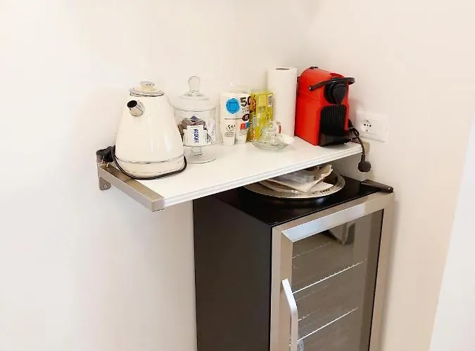 Piccolo 'deluxe & Rooms' アパートホテル ヴェローナ