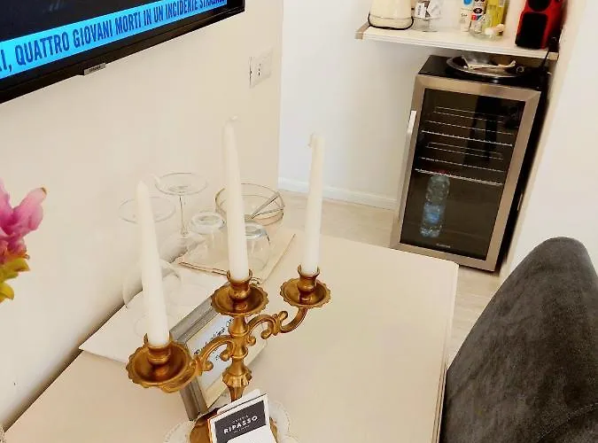 Piccolo 'deluxe & Rooms' アパートホテル