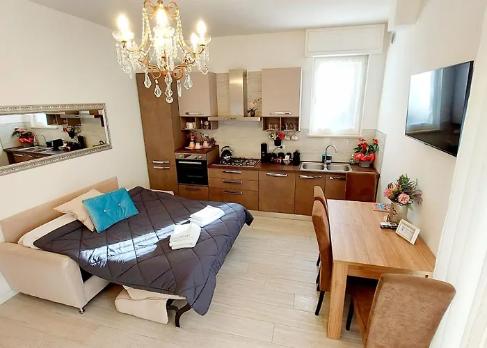 アパートホテル Piccolo 'deluxe & Rooms'